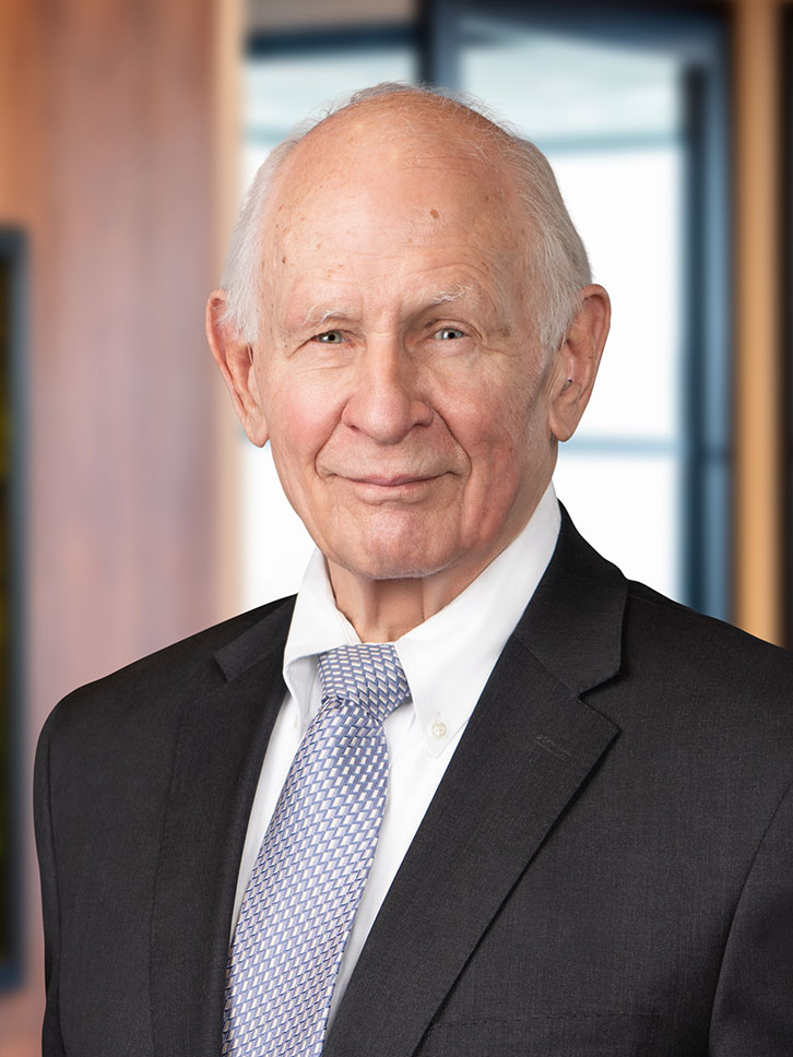 Headshot of Aubrey Harwell Jr.
